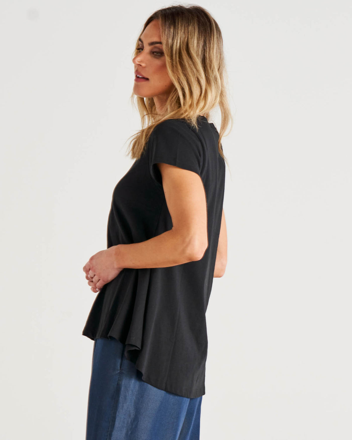 TEGAN Swing Tee