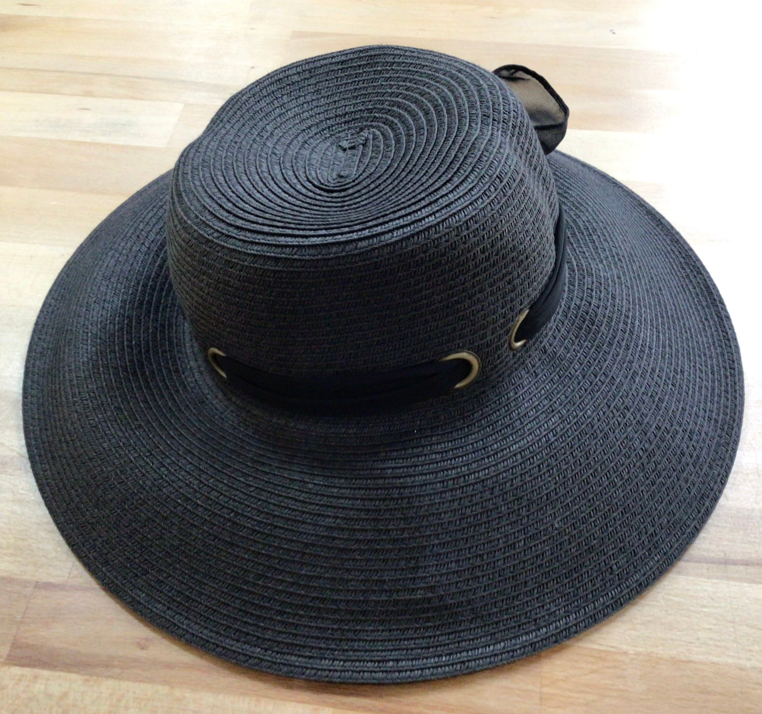 MOORA Hat