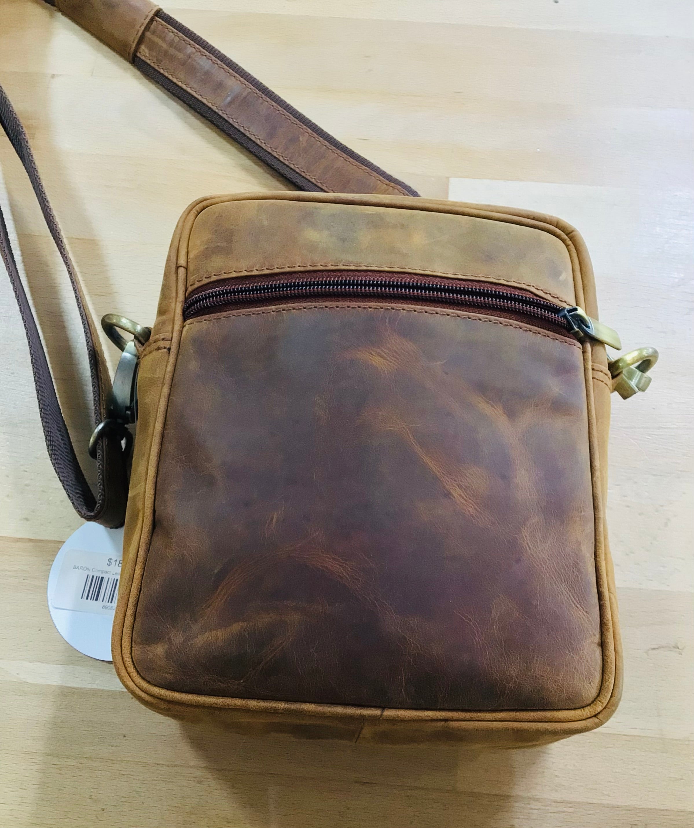 BARON Compact Leather Crossbody