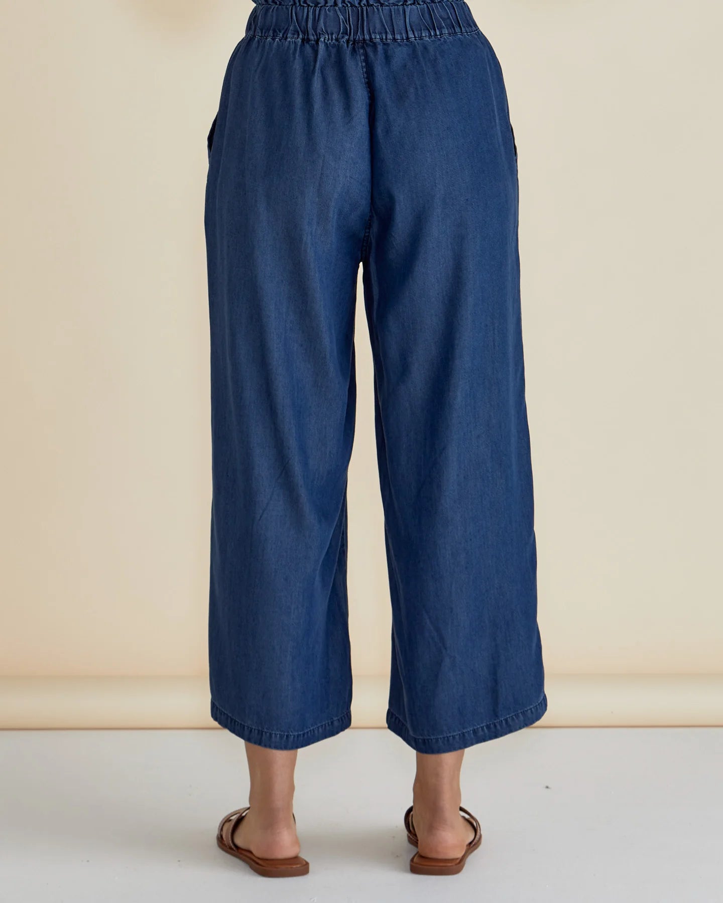 RIO Relaxed Pants