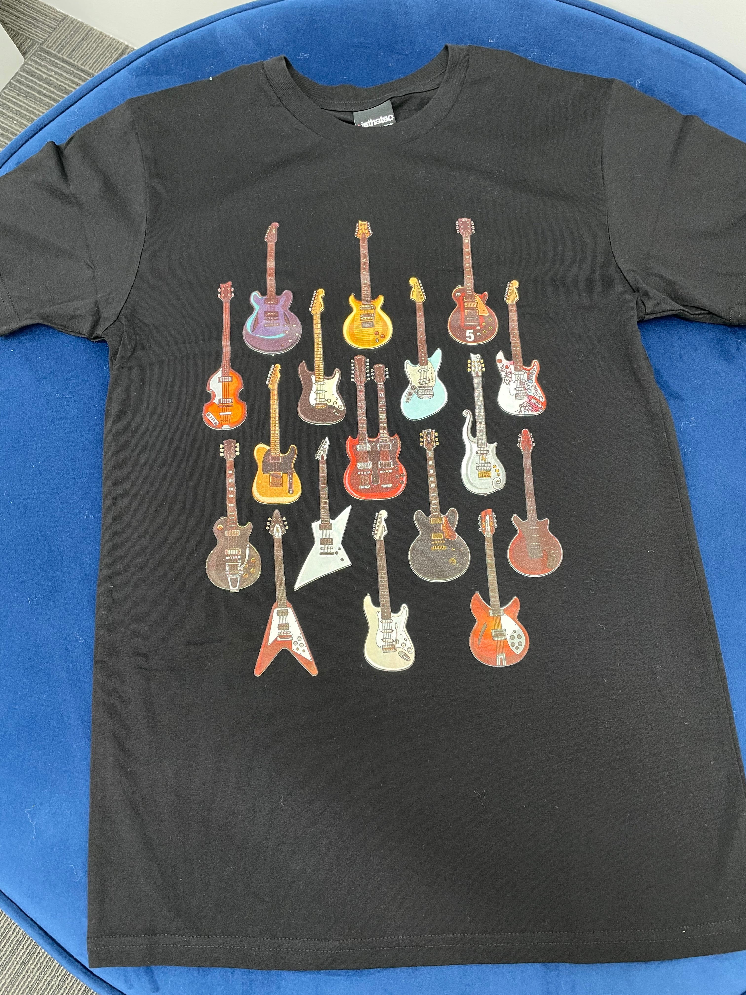 FAMOUS Guitars T-Shirt